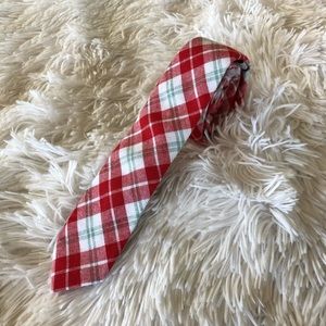 • Skinny Tie Madness Necktie •